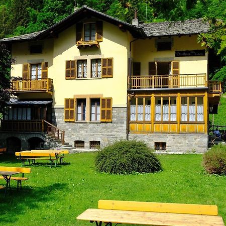Hotel Villa Tedaldi Gressoney-Saint-Jean Eksteriør billede