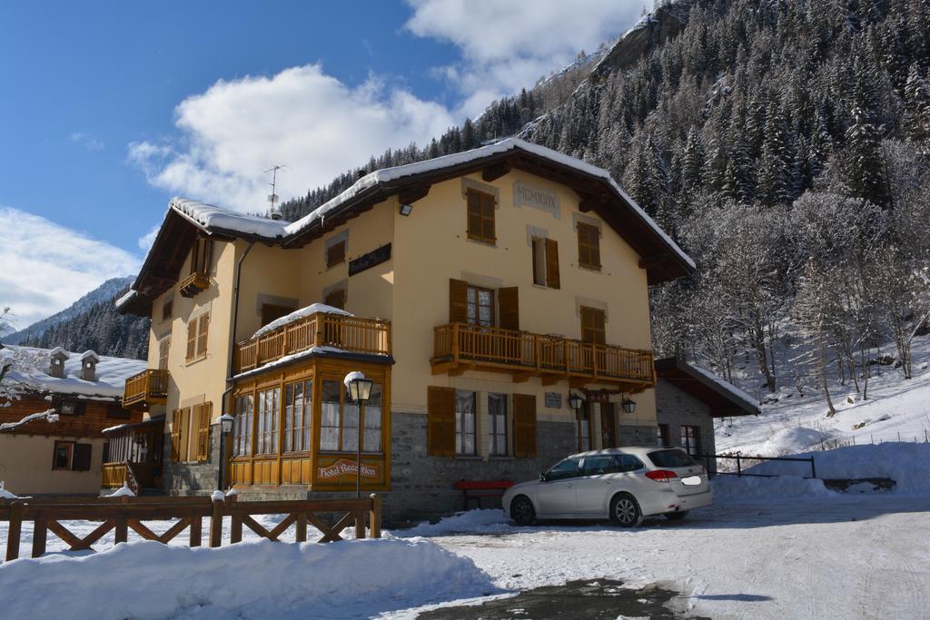 Hotel Villa Tedaldi Gressoney-Saint-Jean Eksteriør billede