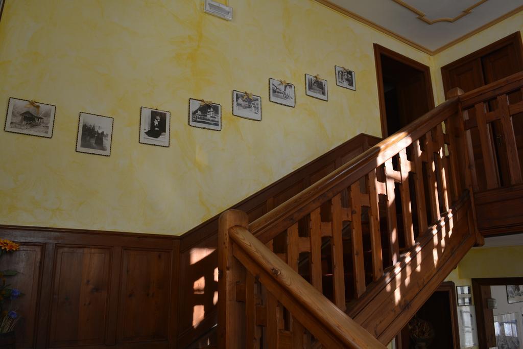Hotel Villa Tedaldi Gressoney-Saint-Jean Eksteriør billede